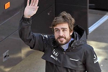Alonso bilim kurgu hikayeleri arasında fitness çalışmalarına devam ediyor
