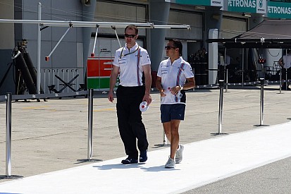 Кто быстрее: McLaren или Ferrari, Боттас или Масса?