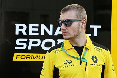 Sirotkin sterk bij debuut: "Niet voor snelle tijd gegaan"
