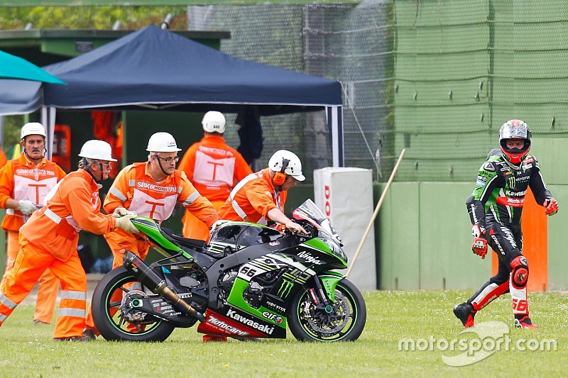 Umori opposti in casa Kawasaki dopo le prime libere di Imola