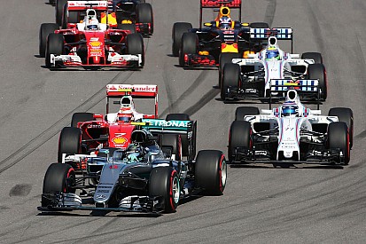 Rosberg in Russia fa poker, mentre Vettel è subito ko
