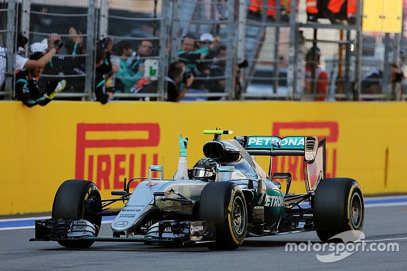 Nico Rosberg in Sochi: Schnellste Rennrunde im Sicherheitsmodus