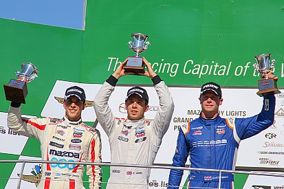 Santiago Urrutia logró podio en Indianápolis