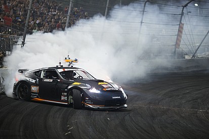Video: Forsberg maakt ultieme drift in Nissan met 1000 pk