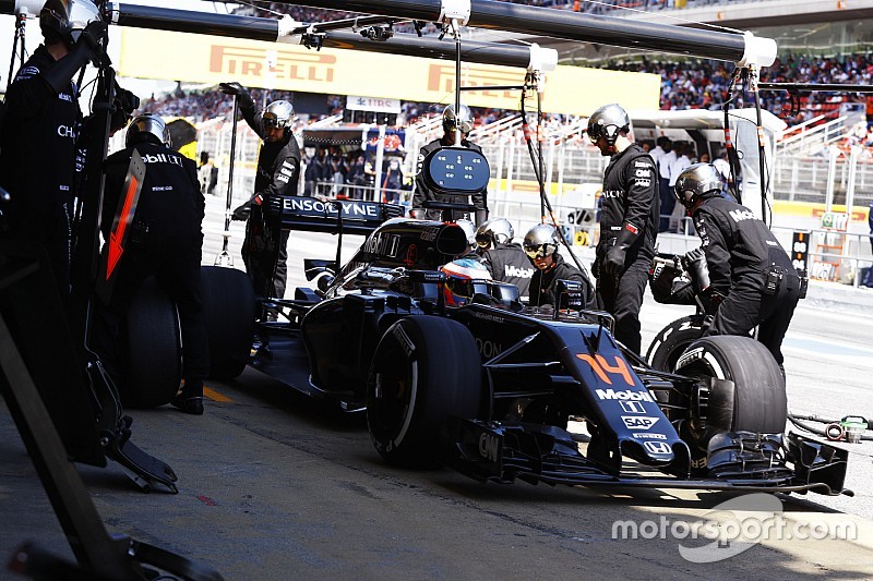 Alonso: “Es positivo tener igualdad de condiciones con tu compañero”