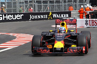 Ricciardo confiant mais prudent jusqu'aux qualifications