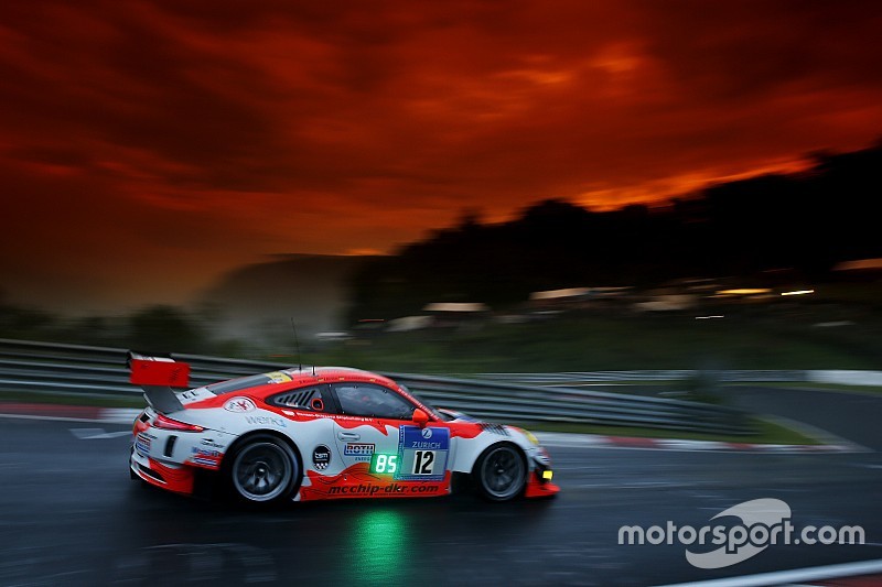 Topshots - De 24 Uren van de Nürburgring in 24 beelden