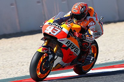 MotoGP Barcelona: Marquez toont spierballen, Spaanse eerste rij