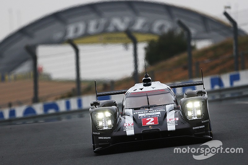 Porsche, Audi e Toyota nello stesso secondo nel turno mattutino