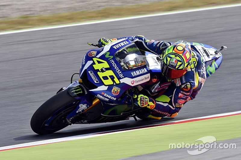 Rossi y Lorenzo probaron en Barcelona evoluciones para su Yamaha