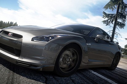 Auto Club Revolution Beta: Mozgásban a Nissan GT-R és a Renault Megane RS