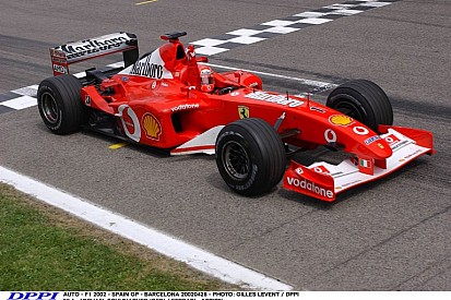 Könnyfakasztó: Schumacher 2002-es pole köre a Ferrarival Barcelonában
