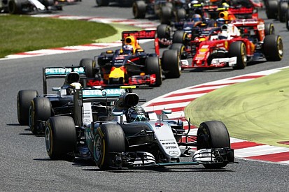 Lauda szerint sem kell további büntetés a Mercedesnél, míg van, aki pénzbírságot szabna ki