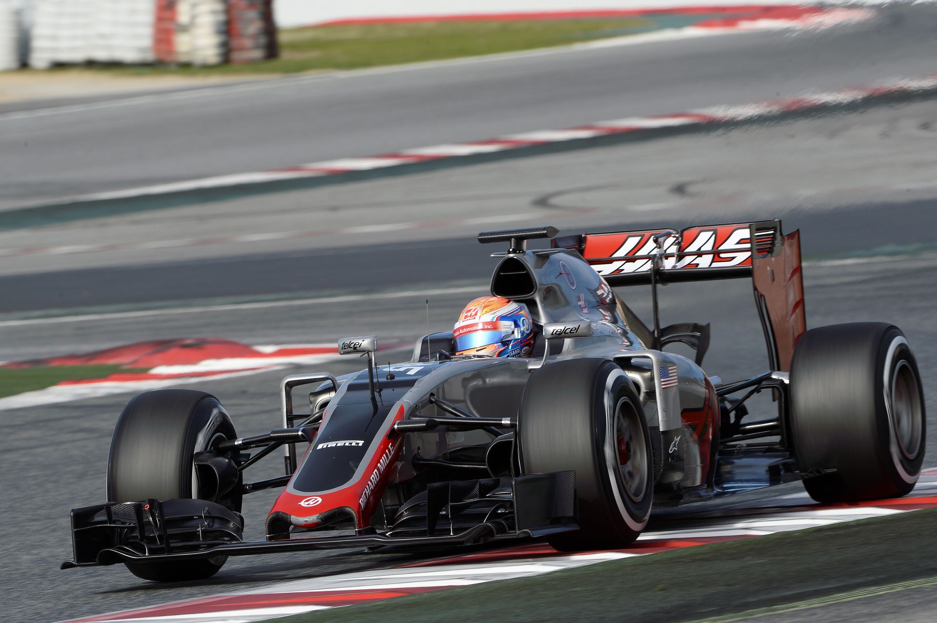 Videóra vették Grosjean nagy elszállását a Haas versenygépével