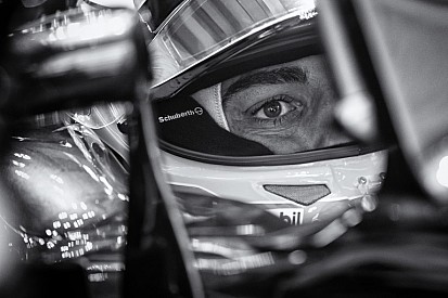 Alonso a következő napokat pihenéssel töltheti a nagy balesete miatt