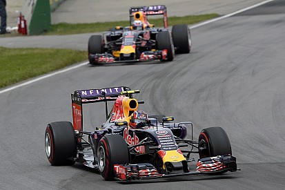 A Red Bull ma leplezi le az idei F1-es festését és ruházatát