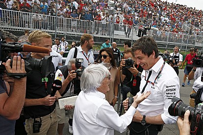 A Mercedes csapatfőnöke, Toto Wolff is bekerült a leggazdagabb svájciak közé!