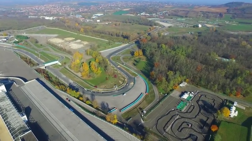 Drón szemszögéből a megújuló Hungaroring: árpilis 24-én már komoly megmérettetés vár a pályára