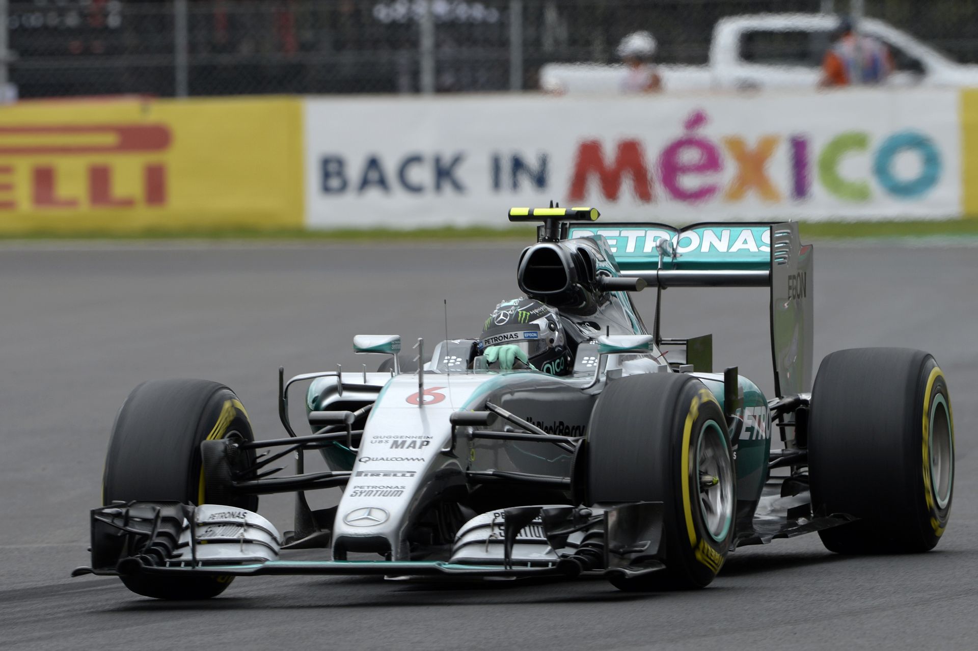 Rosberg volt a leggyorsabb az időmérő előtt Mexikóban! Hamilton-Ricciardo-Vettel-Kvyat! Raikkönen alatt megállt a Ferrari