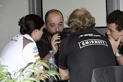 Zavaros helyzet az F1-ben: a Lotus és társai nem koldulnak, de kell valami megoldás
