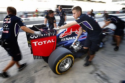 Enyhébb büntetés jár egy illegális szárnyért, mint legális motorcseréért: Red Bull vs. Grosjean esete
