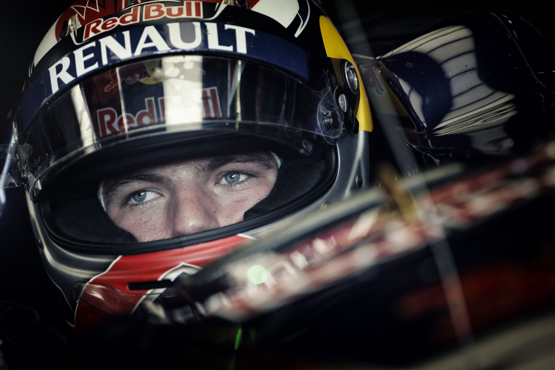 Verstappen: Ez a negyedik hely meg honnan jött? Hihetetlen! - Sainz közben csak mérgelődik