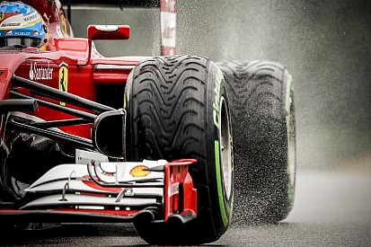 Raikkönen négyszer nyert Spában: Alonso örül, hogy a csapattárs előtt van a rajtrácson