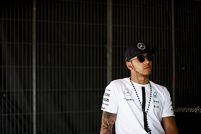 Hamilton nem hiszi el, hogy hősével, Sennával hasonlítják össze