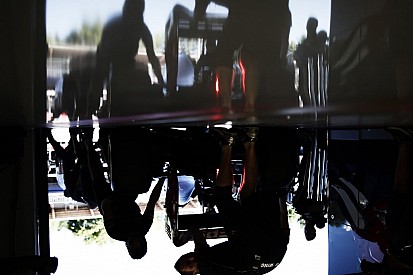 Hamarosan senkit sem érdekel az F1 - Lauda sem ismer fel sok versenyzőt a paddockban