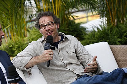 Villeneuve: Rosberg nem akart mást, mint kinyírni Hamilton versenyét