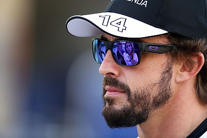 Villeneuve: Alonso karrierjének valószínűleg vége, és már soha nem lesz újra bajnok!