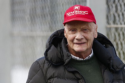 Lauda: Szörnyű, ami most a Saubernél zajlik