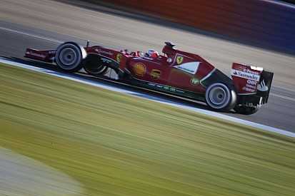 A Ferrari nem módosít a tervén: Raikkönen és Vettel autója gyors, de nem „űrautó”