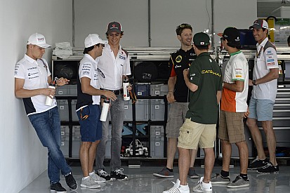 Bottas meg akarta fogni Massát, de ezúttal sem sikerült neki