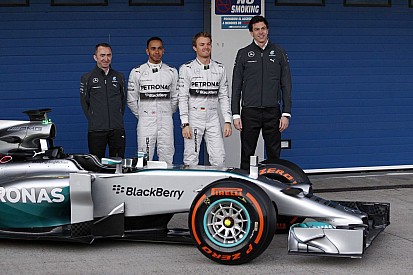 Hamilton és Rosberg is megérdemli, hogy bajnok legyen: nincs harakiri
