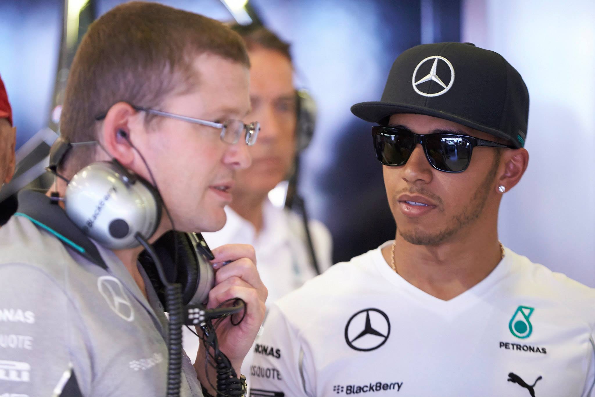 Hamilton nyerte az ausztrál időmérőt Ricciardo és Rosberg előtt! Raikkönen autót tört, Vettel sehol nincs