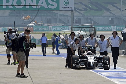 Veszélyben lehet a McLaren időmérője: ha hardverprobléma, akkor nem tudnak indulni