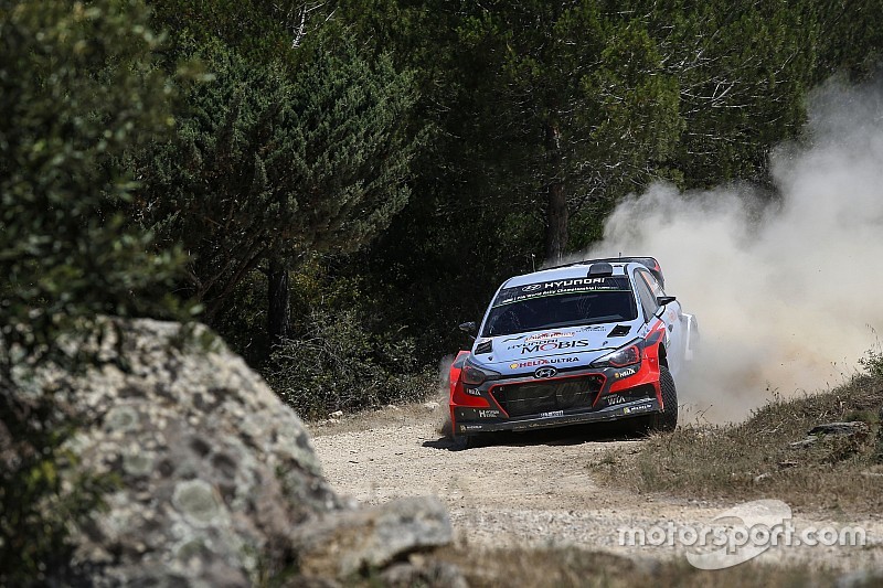 WRC Italië: Neuville wint, eerste punten voor Abbring