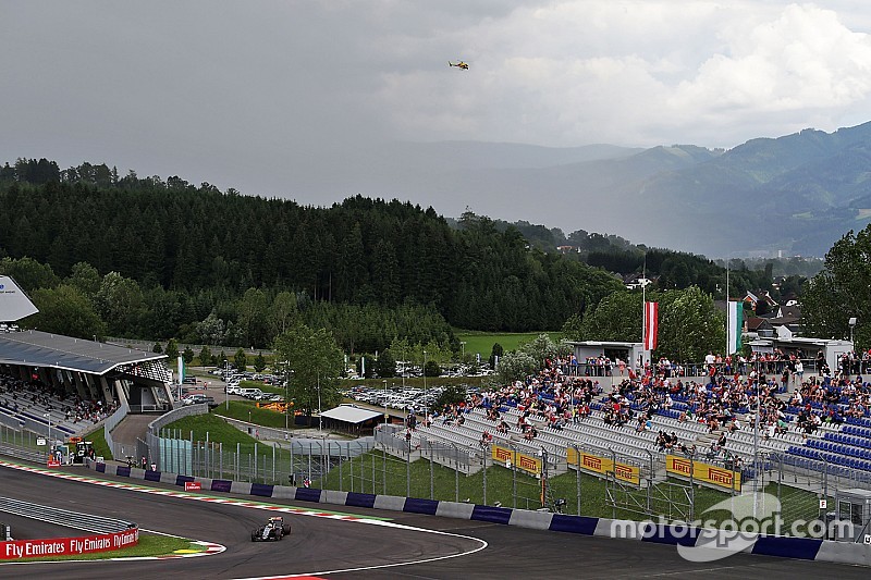Sergio Pérez, afectado por la lluvia en Austria