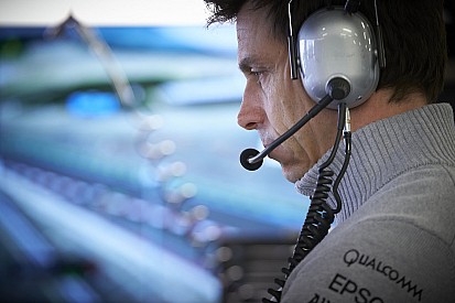 Wolff, cansado de Rosberg y Hamilton: "Estoy harto"