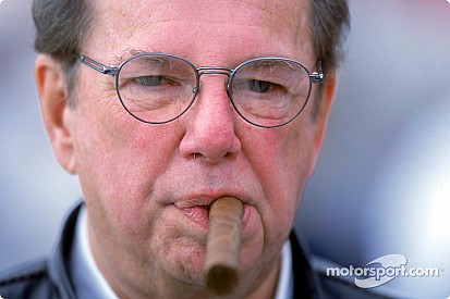 Falleció Carl Haas a los 86 años de edad