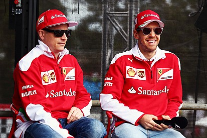 Феттель поддержал решение Ferrari продлить контракт с Райкконеном