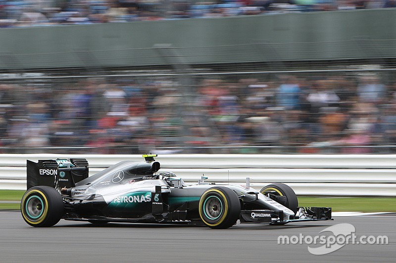 Geen straf voor Rosberg, houdt tweede startplaats voor Britse GP