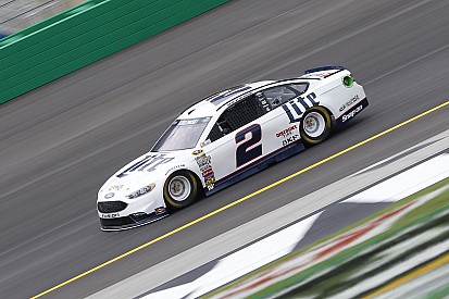 La strategia premia Brad Keselowski al Kentucky Speedway