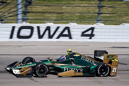 Josef Newgarden rientra e domina all'Iowa Speedway