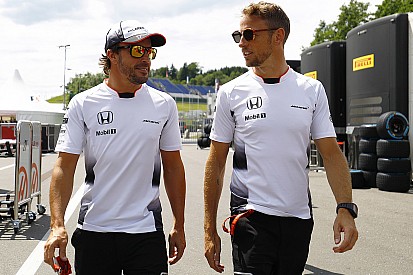 ¿Quién ganaría una carrera entre Alonso, Button, Coulthard, Hakkinen y Vandoorne?