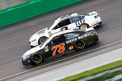 Toyota domina en el inicio de New Hampshire