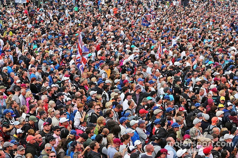 Gran Bretaña y España, cara y cruz de público en F1