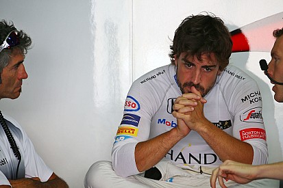 Alonso: "Dietro ai primi sei conto che ora ci sia la McLaren"