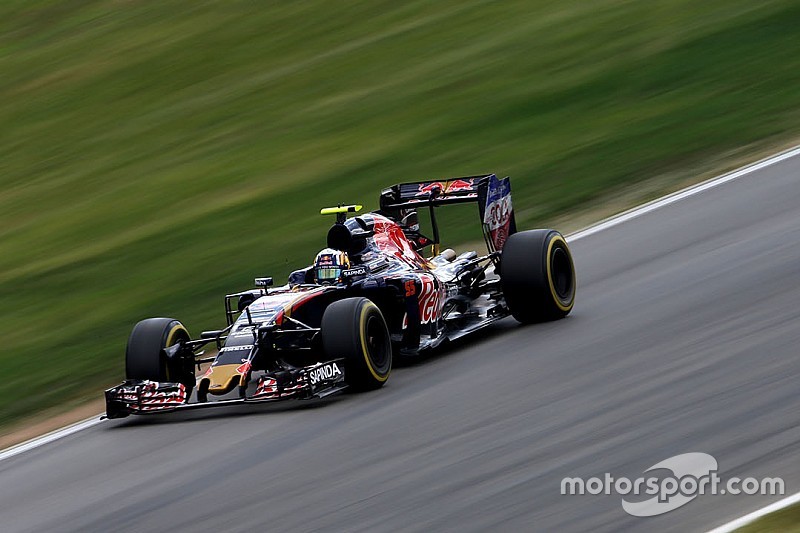 Gridstraf voor Carlos Sainz Jr. wegens hinderen Massa